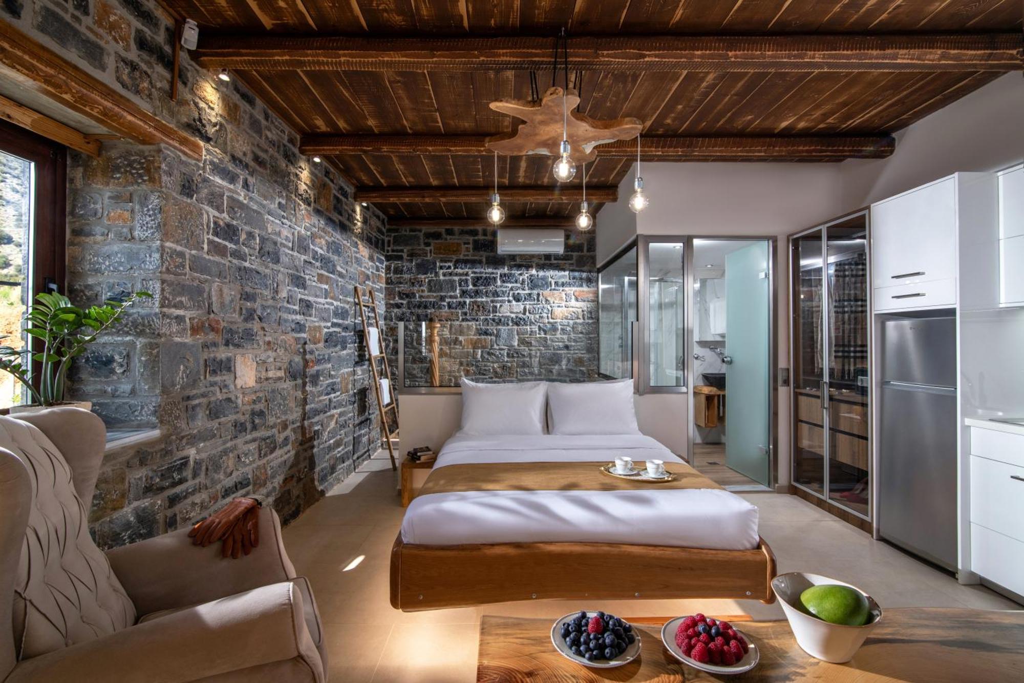 Lotzetta Suites By Estia Agia Galini Екстериор снимка
